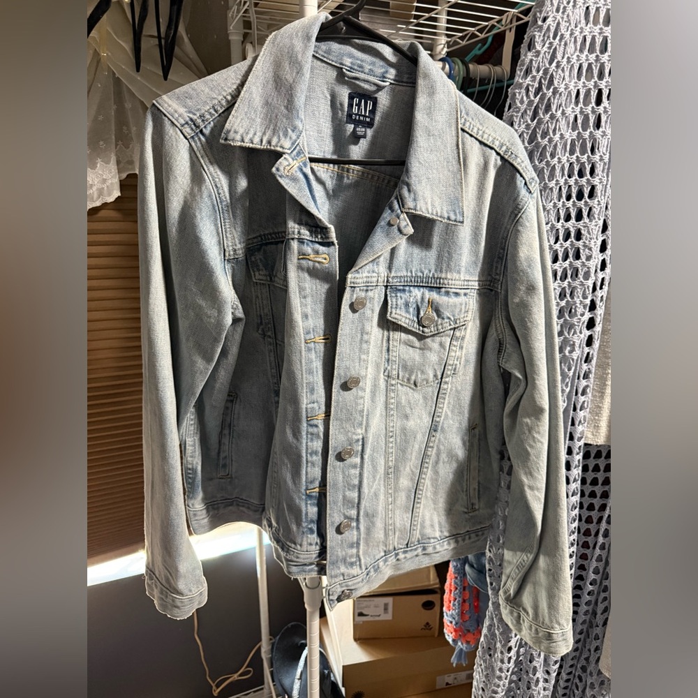 GAP Classic Blue Denim Jacket